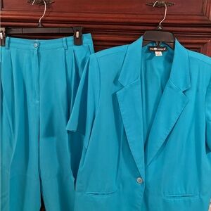 Sag Harbor Bright Blue Blazer and Pants Set